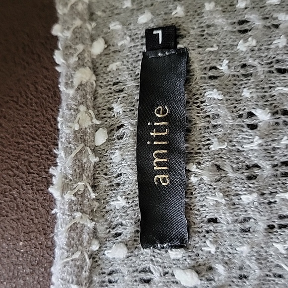 Amite Top in Size Large - Picture 4 of 4